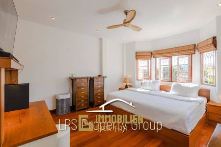 City Center 6 Bedroom Private Pool Villa For Sale on 1 Rai Land