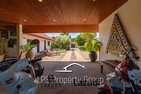 City Center 6 Bedroom Private Pool Villa For Sale on 1 Rai Land