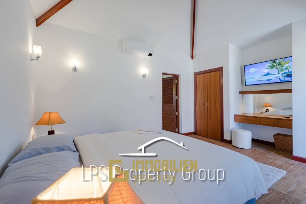 City Center 6 Bedroom Private Pool Villa For Sale on 1 Rai Land