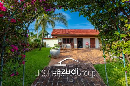 City Center 6 Bedroom Private Pool Villa For Sale on 1 Rai Land