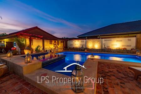 City Center 6 Bedroom Private Pool Villa For Sale on 1 Rai Land