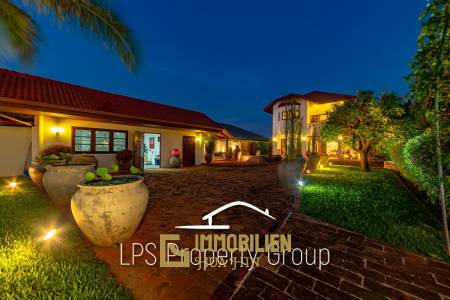 City Center 6 Bedroom Private Pool Villa For Sale on 1 Rai Land