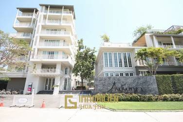 Ground Floor One Bedroom Condo With Garden View For Sale