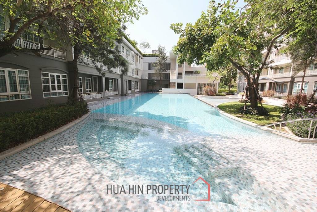 Ground Floor One Bedroom Condo With Garden View For Sale