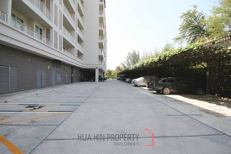 Ground Floor One Bedroom Condo With Garden View For Sale