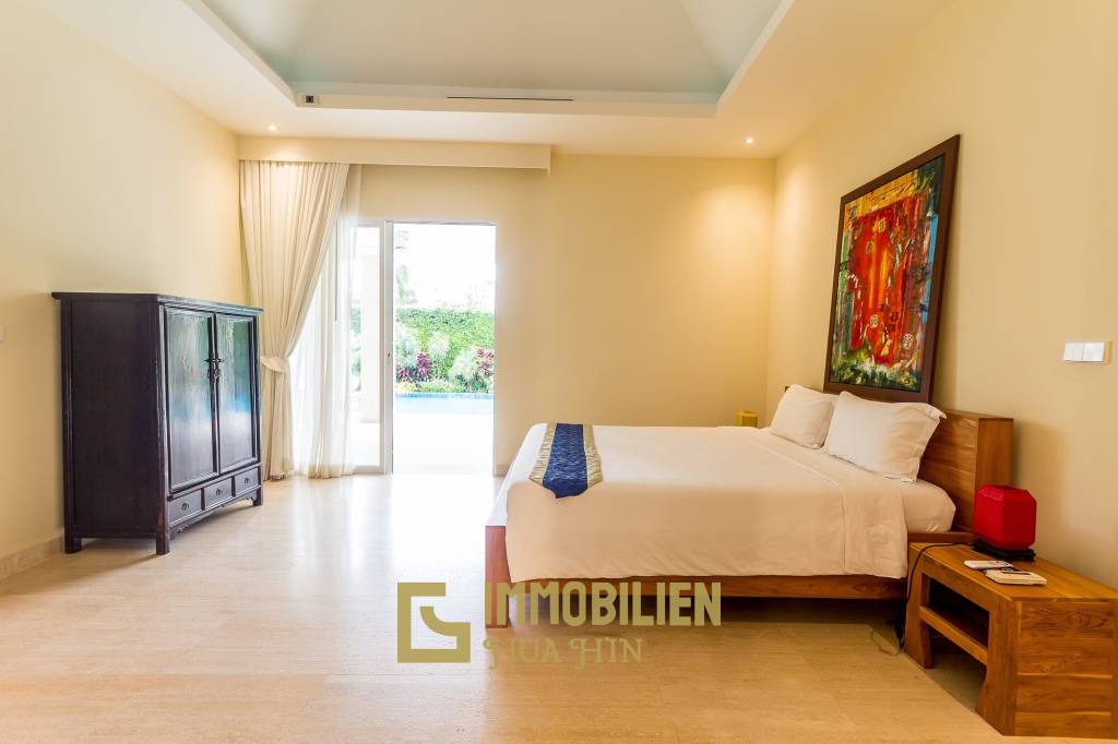 Baan Ing Phu, luxuriöse Pool Villa mit Bergblick zum Verkauf