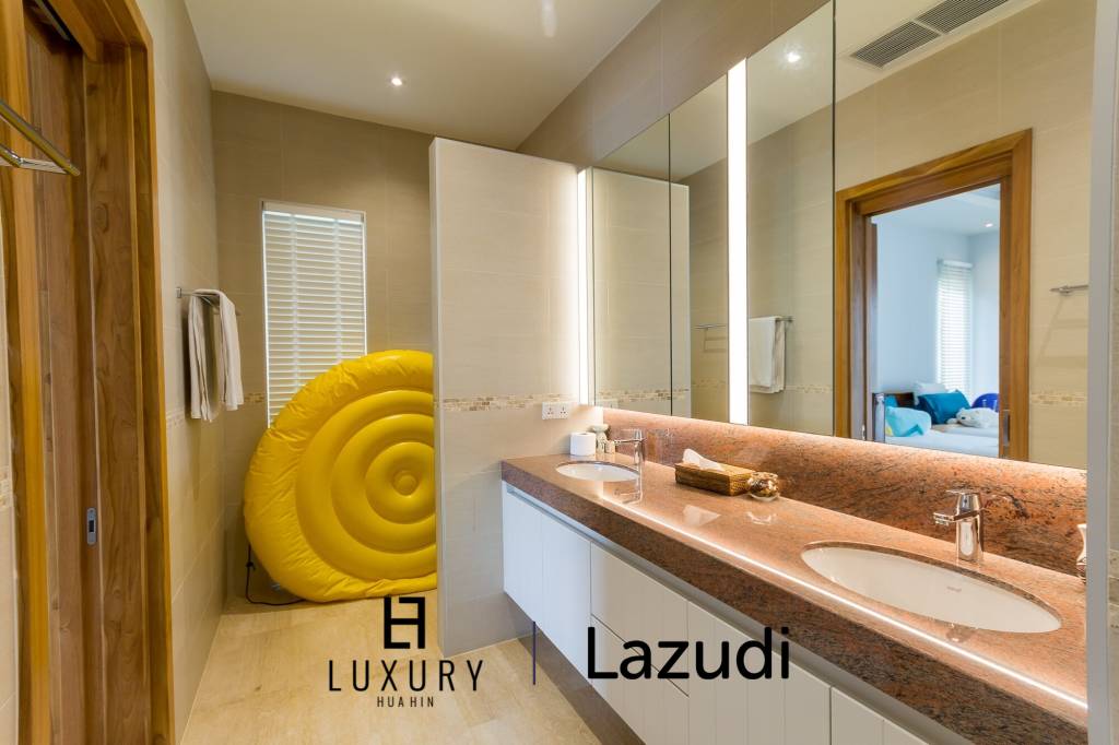 Baan Ing Phu Luxury Pool Villa with Mountain View For Sale