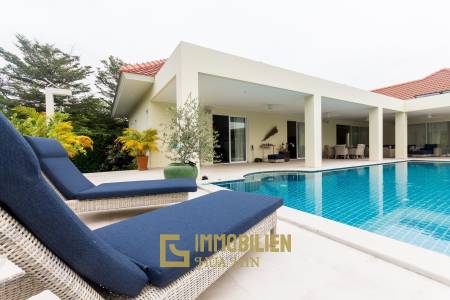 Baan Ing Phu, luxuriöse Pool Villa mit Bergblick zum Verkauf