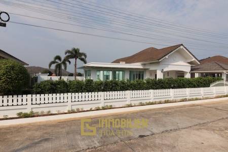 Three Bed Pool Villa For Sale in Khao Tao Pak Nam Pran