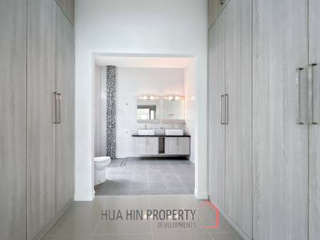 The Lees: Recently Renovated 3 Bedroom Pool Villa