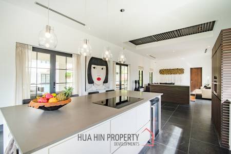BelVida Estates: Exclusive, Luxurious 6 Bedroom Tropical Pool Villa