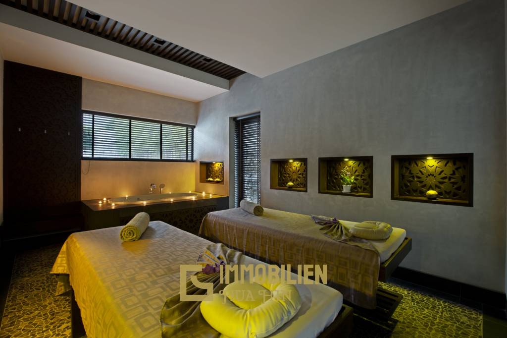 BelVida Estates: Exclusive, Luxurious 6 Bedroom Tropical Pool Villa
