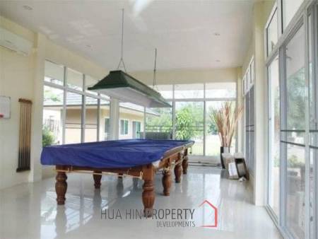 Palm Hils Golf Course: 2 Story 4 Bedroom Pool Villa