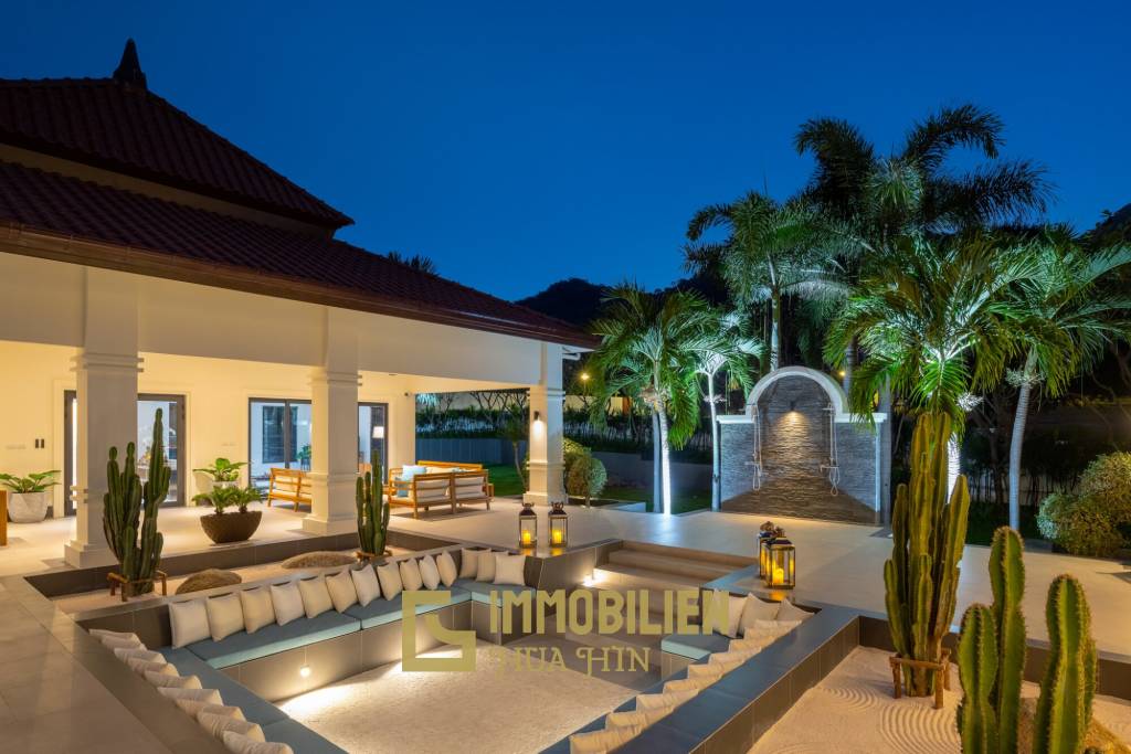 BelVida Estates : 5 Bedroom, Super Luxurious and Exclusive Pool Villa