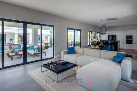 BelVida Estates : 5 Bedroom, Super Luxurious and Exclusive Pool Villa