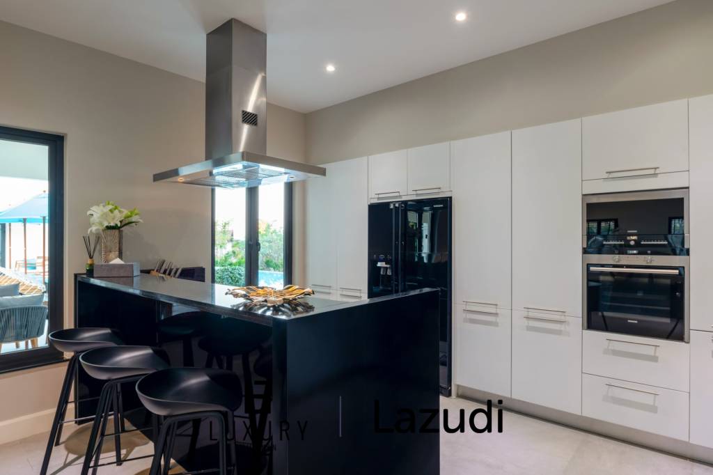 Дом 2,576 кв.м. 5 Кровать 