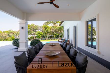 Дом 2,576 кв.м. 5 Кровать 