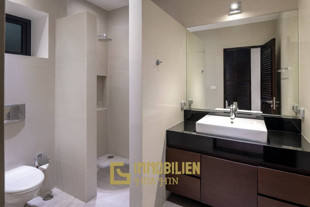 BelVida Estates : 5 Bedroom, Super Luxurious and Exclusive Pool Villa