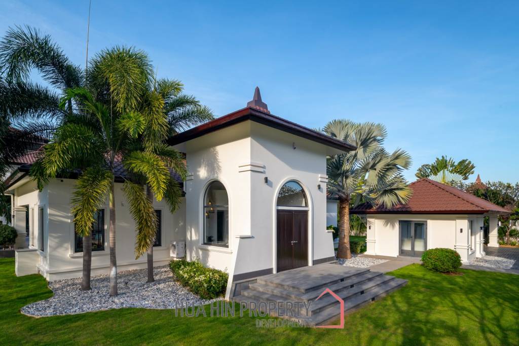 BelVida Estates : 5 Bedroom, Super Luxurious and Exclusive Pool Villa