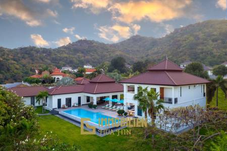 BelVida Estates : 5 Bedroom, Super Luxurious and Exclusive Pool Villa