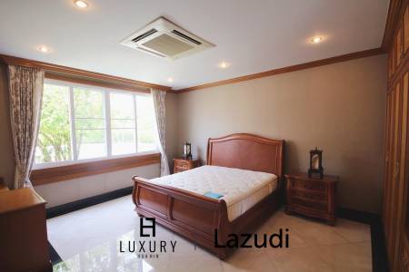 Luxury Two Story Mansion In Cha Am