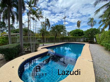 2 Story 3 Bedroom Pool Villa with Office In Bor Fai