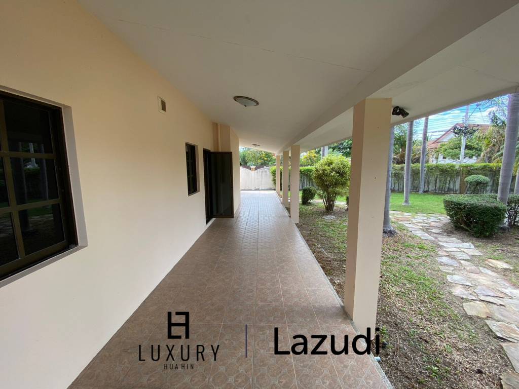 2 Story 3 Bedroom Pool Villa with Office In Bor Fai