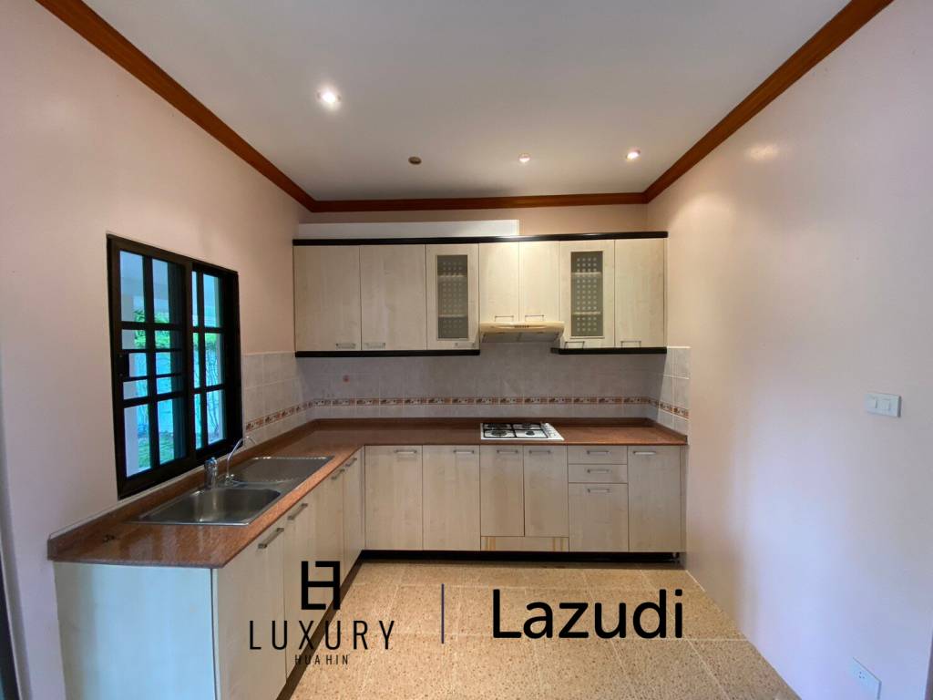 2 Story 3 Bedroom Pool Villa with Office In Bor Fai