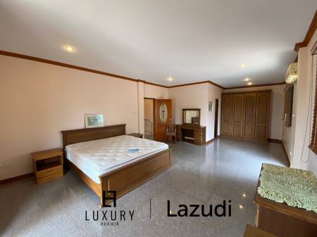 2 Story 3 Bedroom Pool Villa with Office In Bor Fai