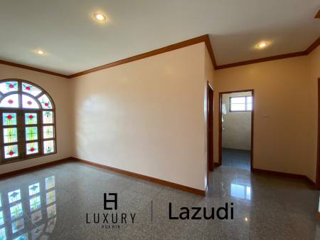 2 Story 3 Bedroom Pool Villa with Office In Bor Fai