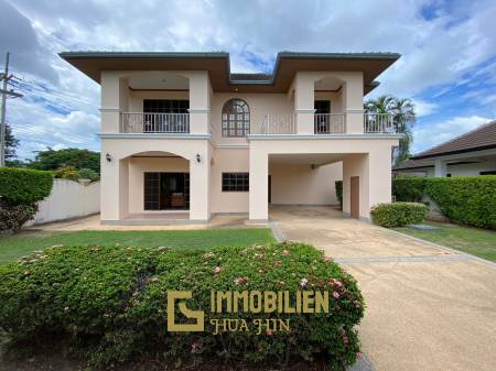 Sunset Village: Einstöckige Pool Villa mit 3 Schlafzimmern und Büro in Bor Fai