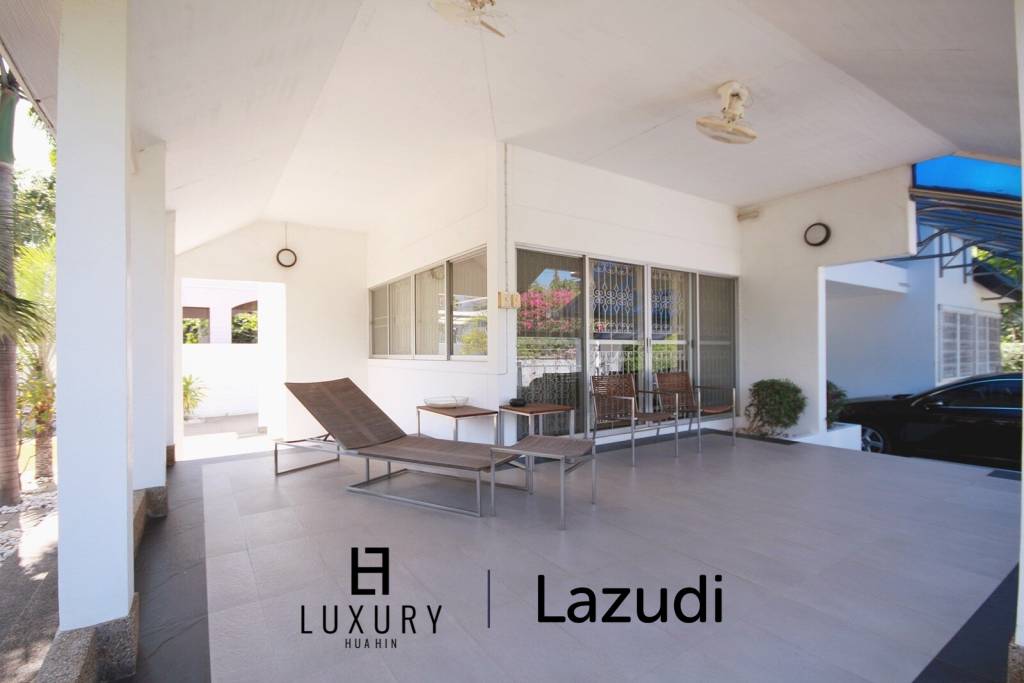 Villa mit 3 Schlafzimmern im Stadtzentrum, nur wenige Schritte vom Strand entfernt