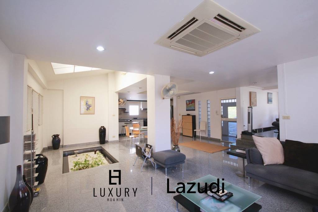 Villa mit 3 Schlafzimmern im Stadtzentrum, nur wenige Schritte vom Strand entfernt