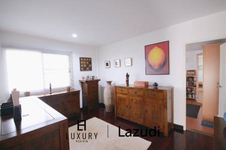 Villa mit 3 Schlafzimmern im Stadtzentrum, nur wenige Schritte vom Strand entfernt