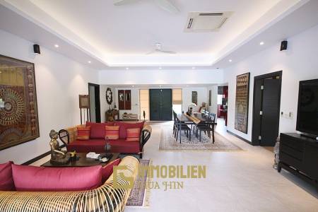 3 Schlafzimmer Pool Villa mit Golfmitgliedschaft