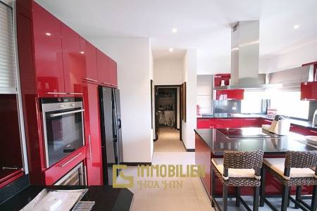3 Schlafzimmer Pool Villa mit Golfmitgliedschaft