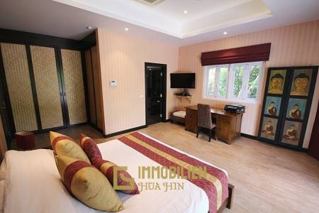 3 Schlafzimmer Pool Villa mit Golfmitgliedschaft