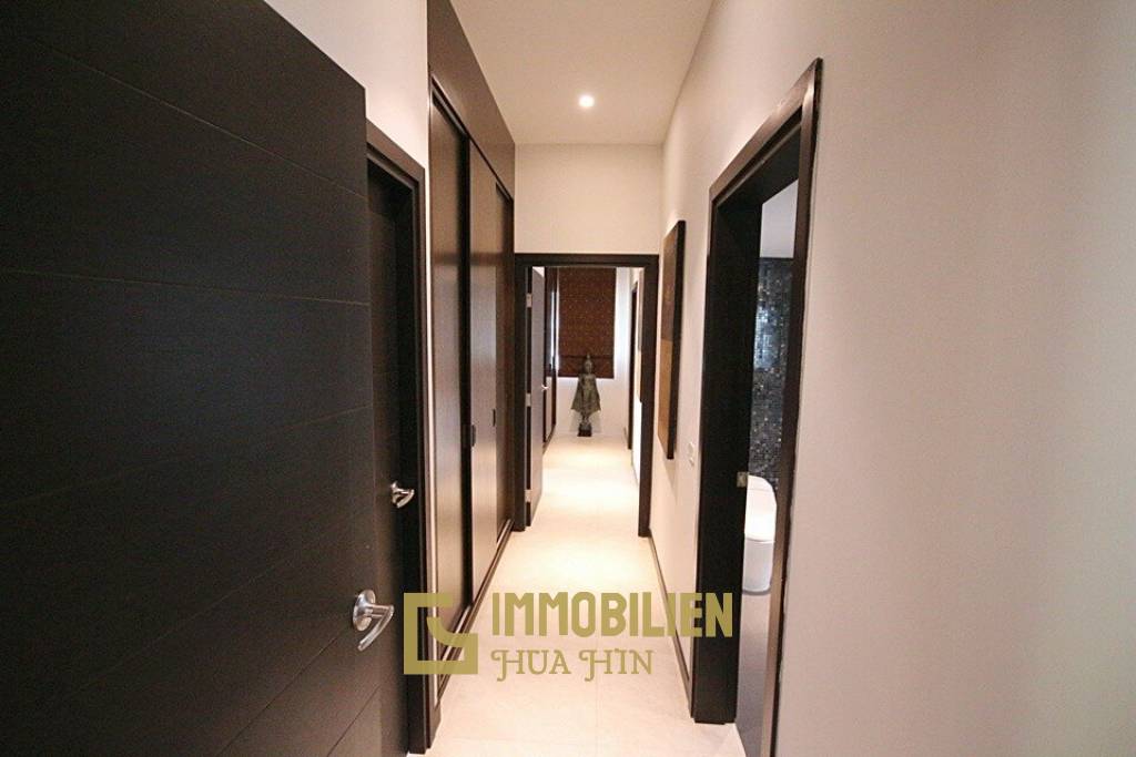 3 Schlafzimmer Pool Villa mit Golfmitgliedschaft