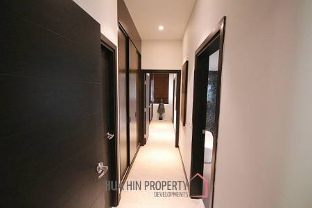Single Story 3 Bedroom Pool Villa with Golf Membership