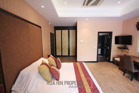 Single Story 3 Bedroom Pool Villa with Golf Membership