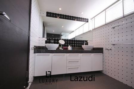 3 Schlafzimmer Pool Villa mit Golfmitgliedschaft