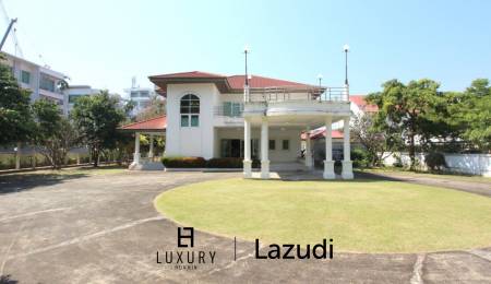 Land with a 2 Storey Villa, 50 metres from Beach - Central Hua Hin