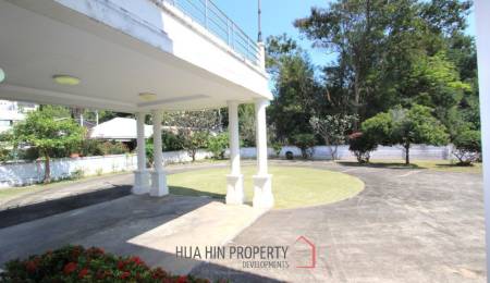 Land with a 2 Storey Villa, 50 metres from Beach - Central Hua Hin