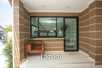 5 Storey Near Hua Hin Hospital