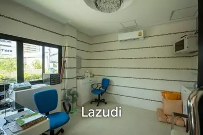 5 Storey Near Hua Hin Hospital