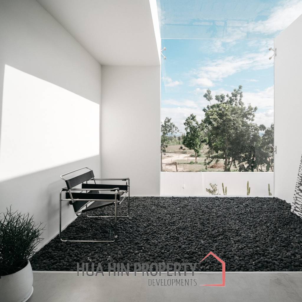 4 Bedroom, Minimalistic, Ultra Modern Pool Villa