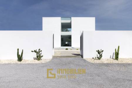 4 Bedroom, Minimalistic, Ultra Modern Pool Villa