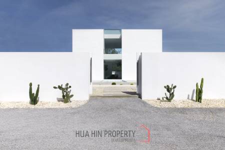 4 Bedroom, Minimalistic, Ultra Modern Pool Villa