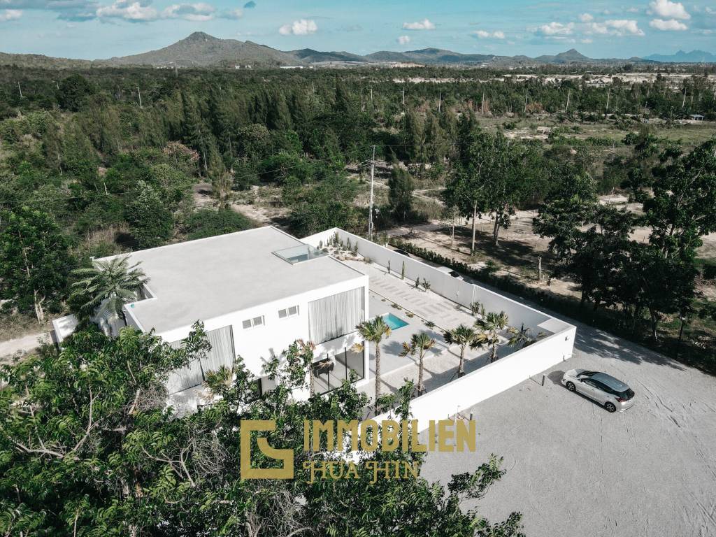 4 Bedroom, Minimalistic, Ultra Modern Pool Villa