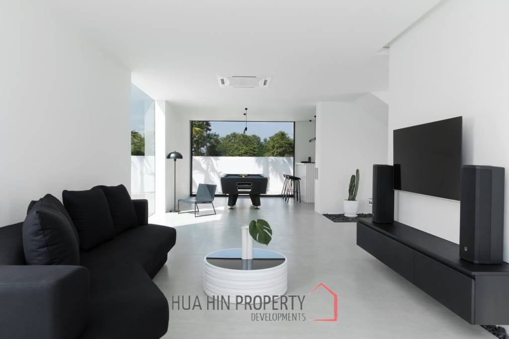 4 Bedroom, Minimalistic, Ultra Modern Pool Villa